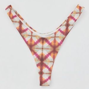 NWT Out From Under Victoria‎ V-Shape Printed Bikini Bottom